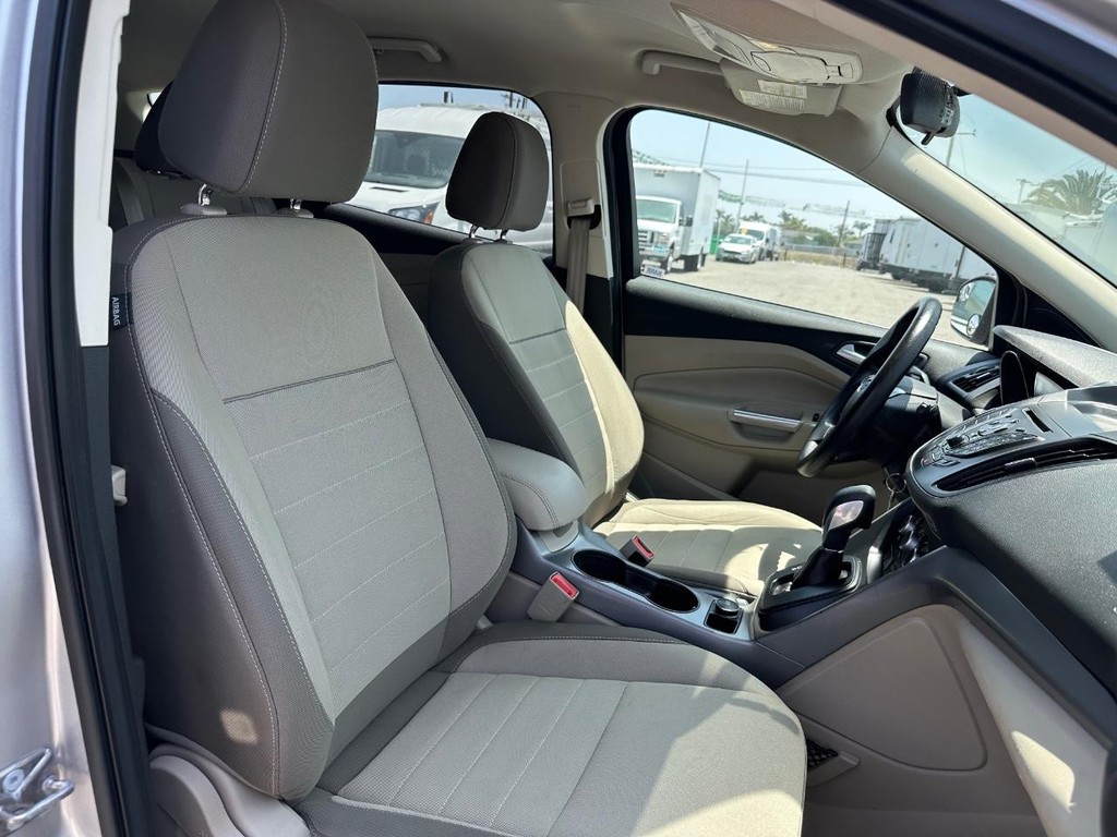 2015 Ford Escape SE photo 17