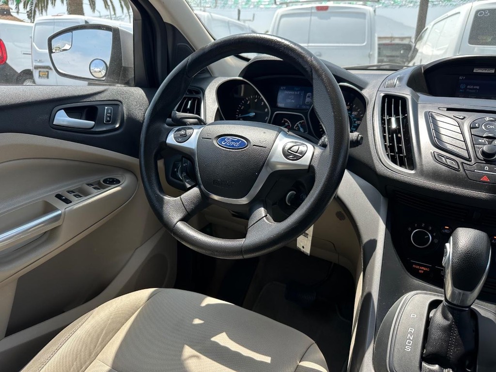 2015 Ford Escape SE photo 19