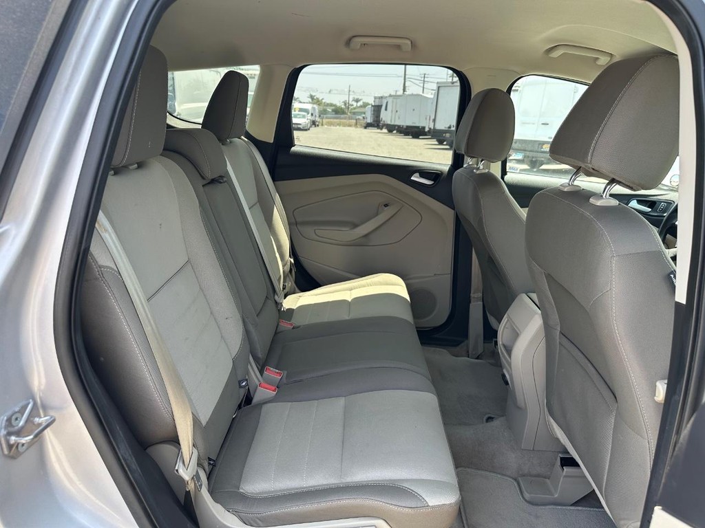 2015 Ford Escape SE photo 24