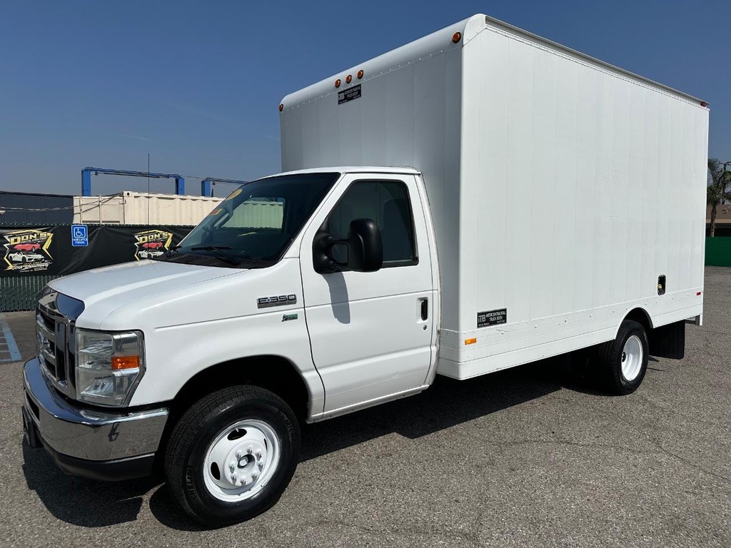 2014 Ford E-350 photo 8