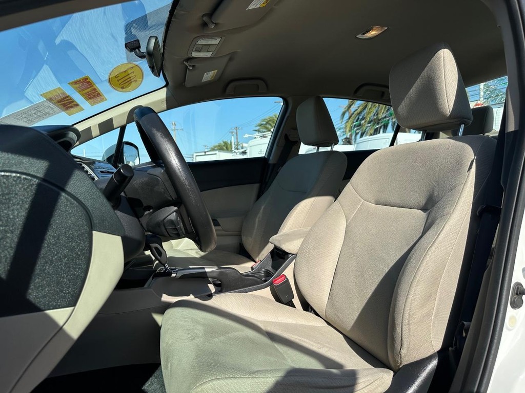 2013 Honda Civic LX photo 13