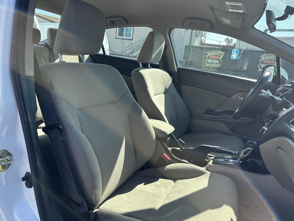 2013 Honda Civic LX photo 17