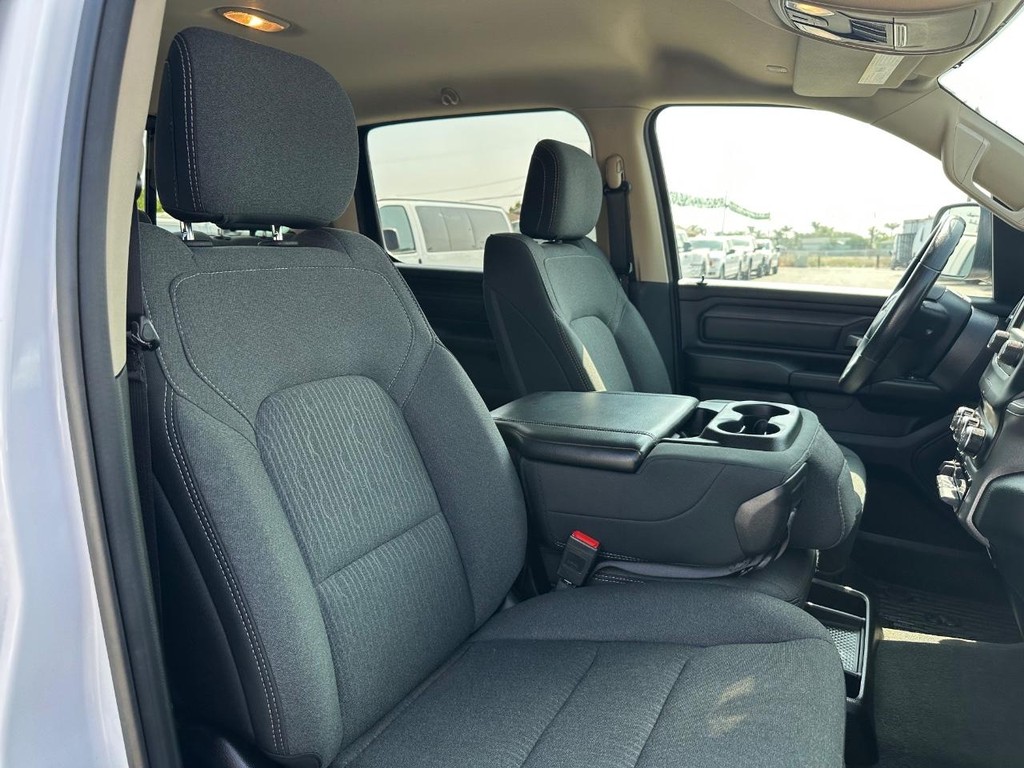 2020 Ram 1500 photo 17