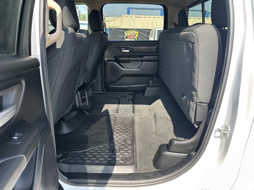 2020 Ram 1500 photo 31