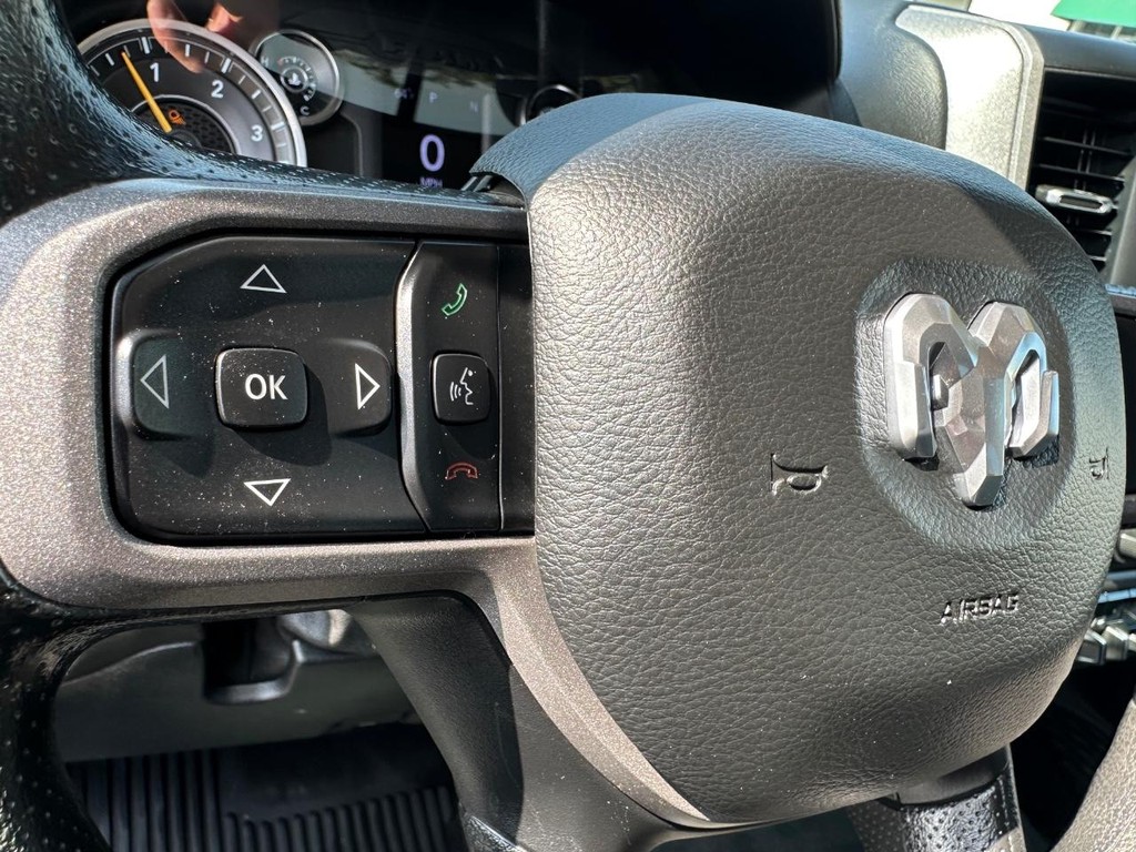 2020 Ram 1500 photo 37