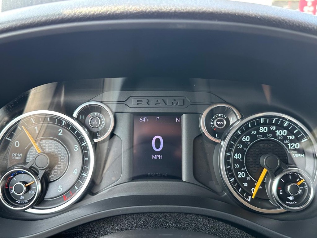 2020 Ram 1500 photo 44
