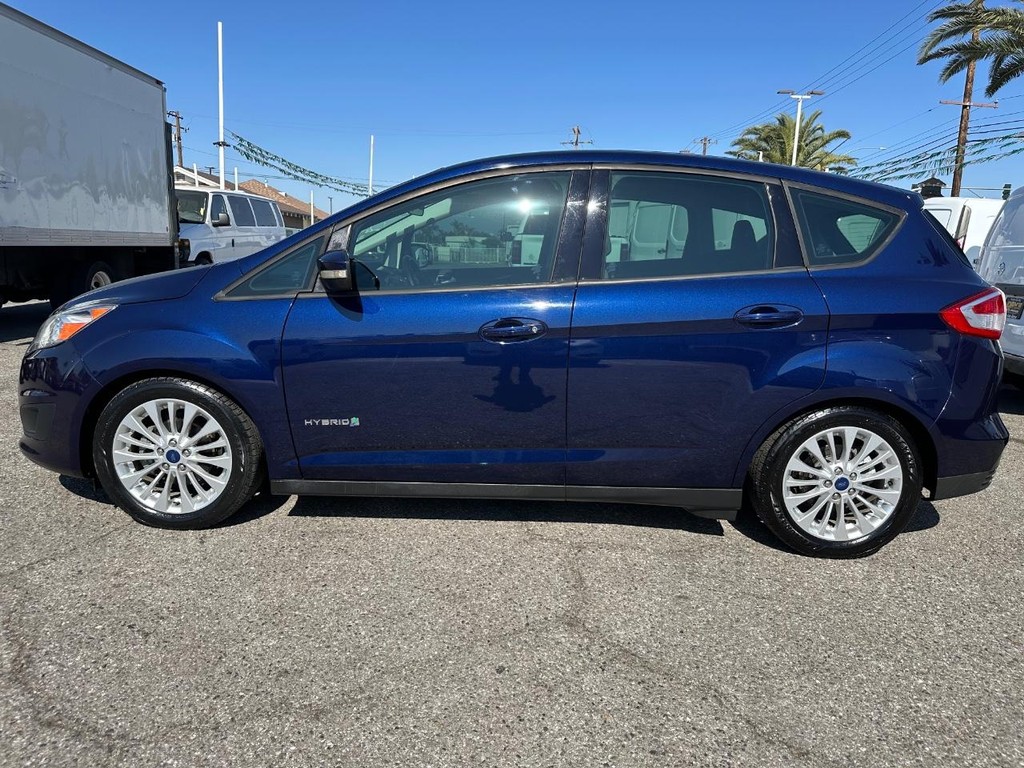 2017 Ford C-Max Hybrid SE photo 7