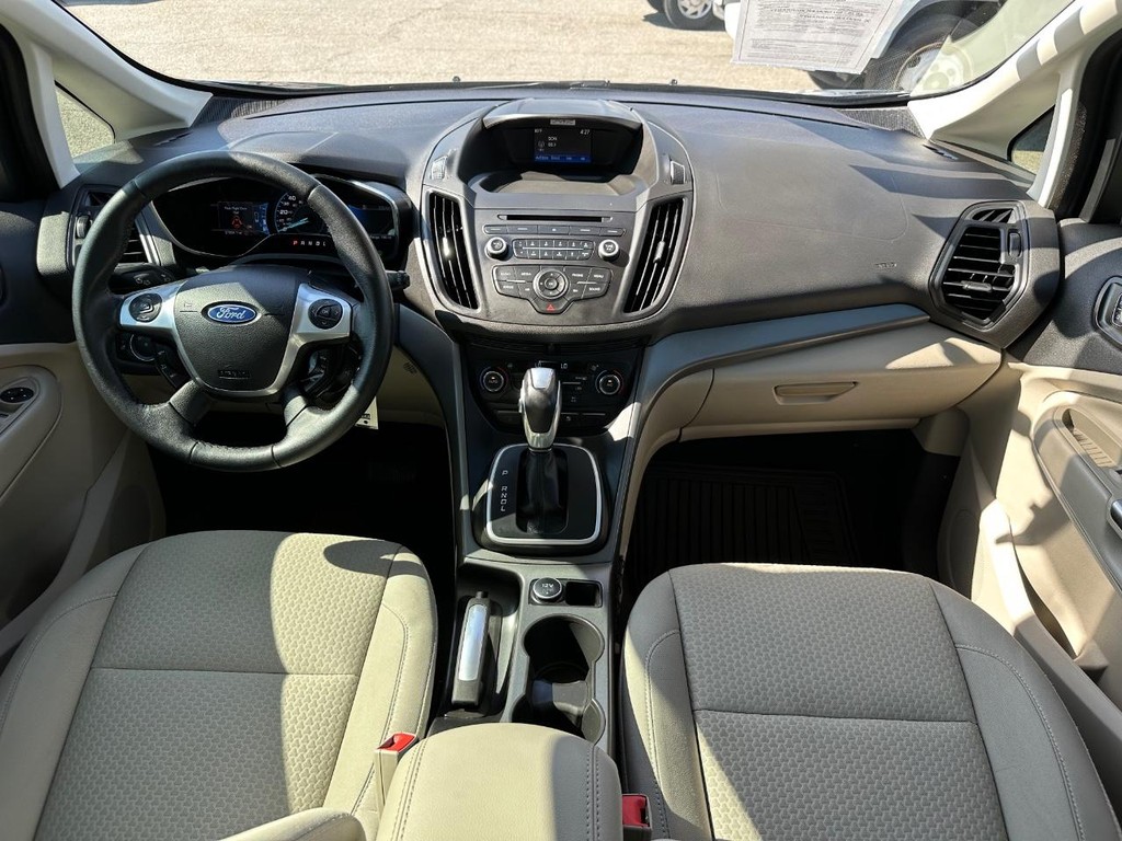 2017 Ford C-Max Hybrid SE photo 18