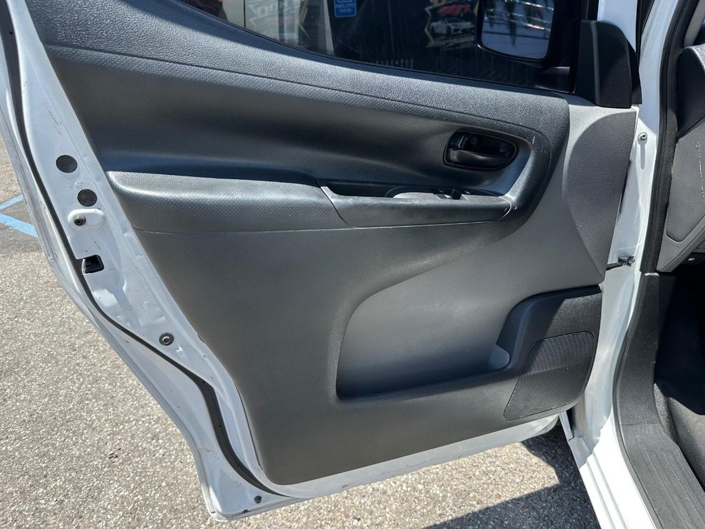 2016 Chevrolet City Express LS Cargo Van photo 16