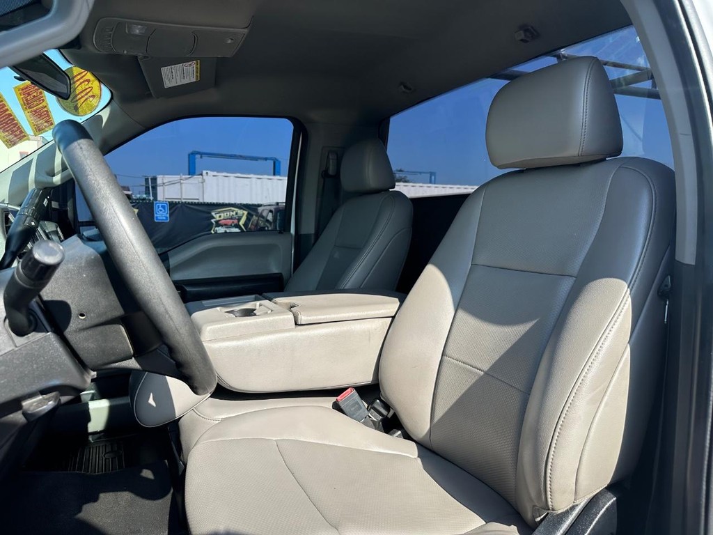2020 Ford F-250 photo 13