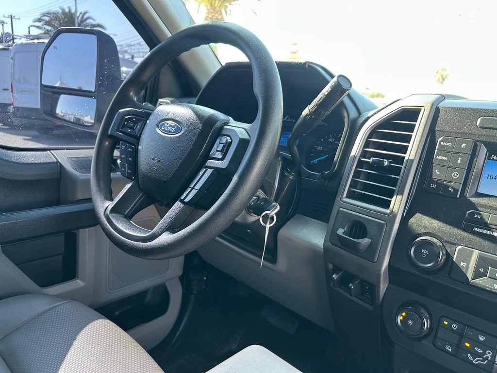 2020 Ford F-250 photo 18