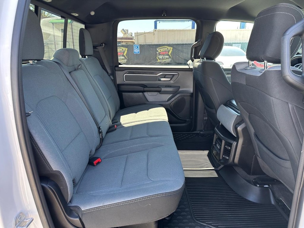2021 Ram 1500 Big Horn photo 24