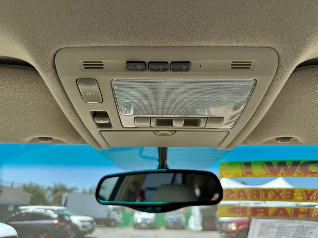 2004 Lexus RX 330 photo 23