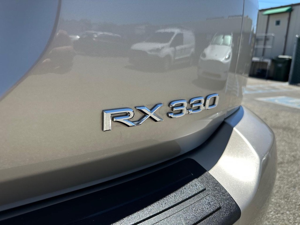 2004 Lexus RX 330 photo 43