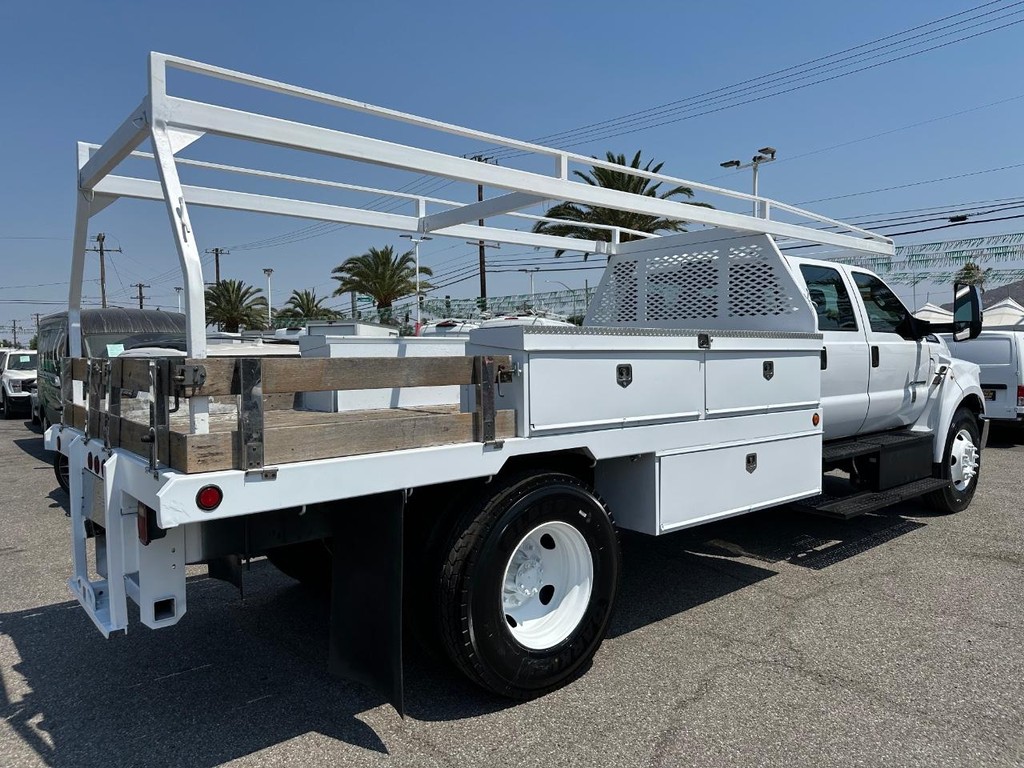 2016 Ford F-650 Crew Cab photo 4