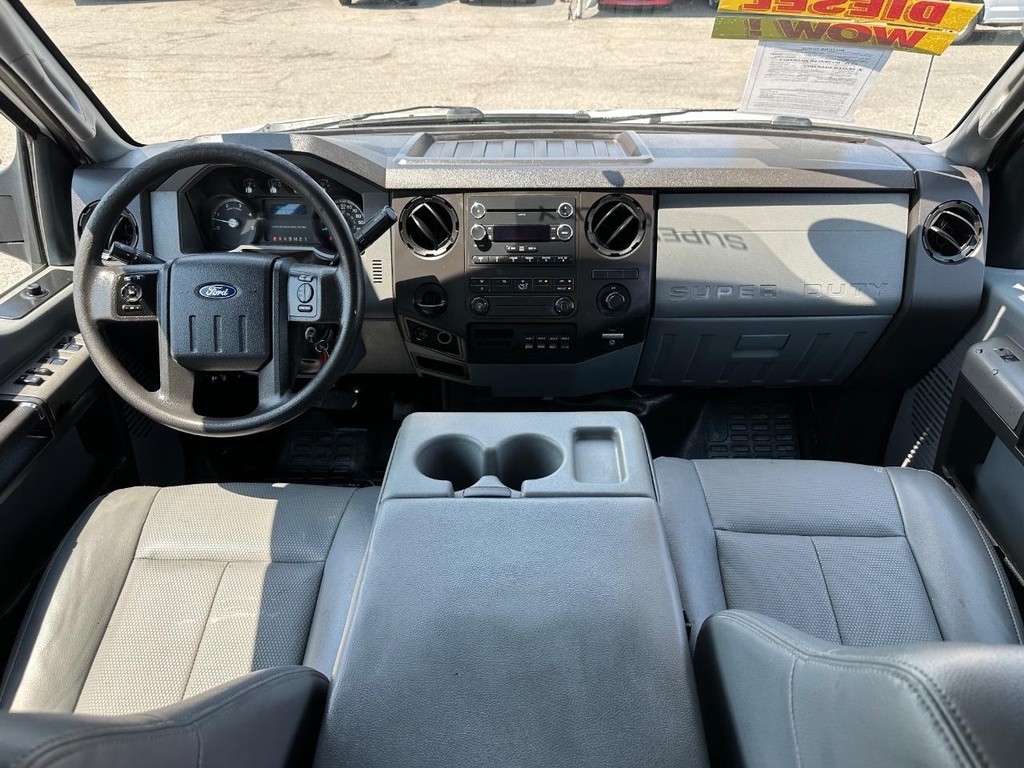 2016 Ford F-650 Crew Cab photo 22