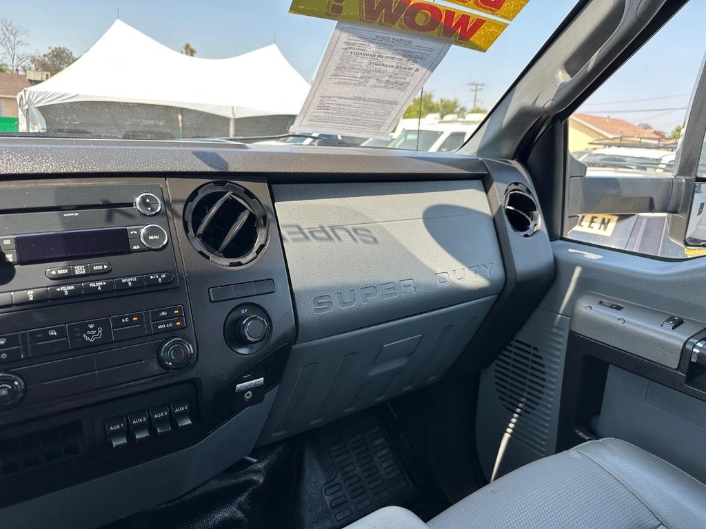 2016 Ford F-650 Crew Cab photo 25