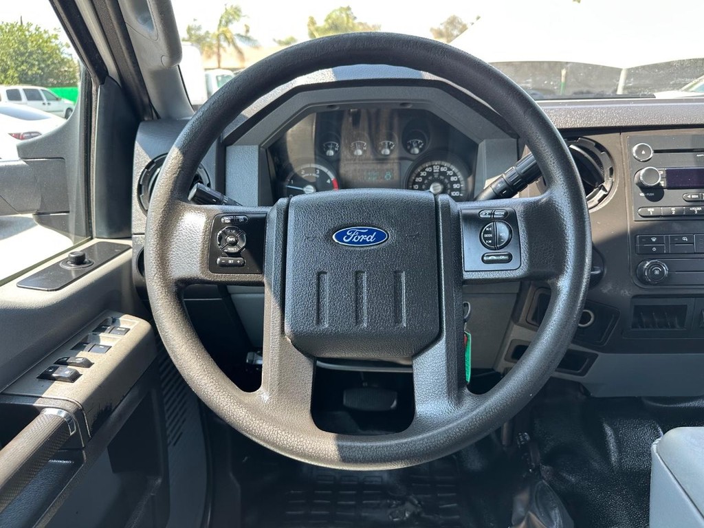 2016 Ford F-650 Crew Cab photo 26