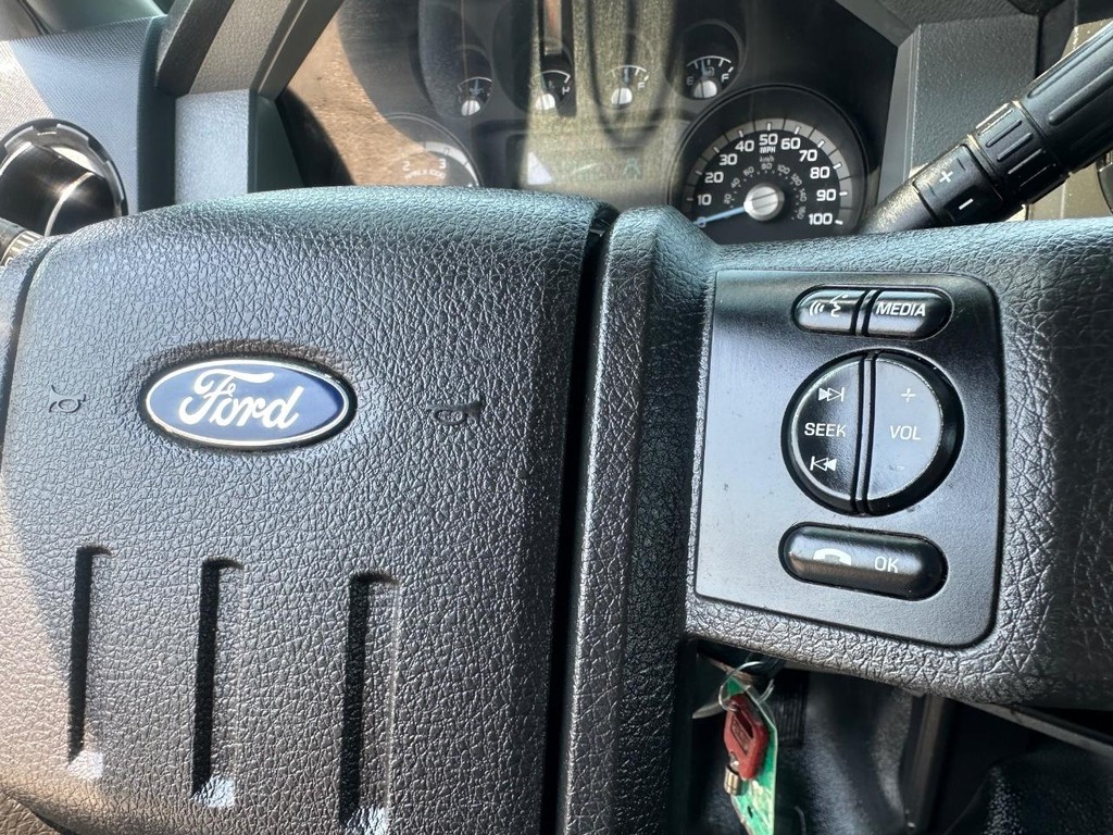 2016 Ford F-650 Crew Cab photo 32