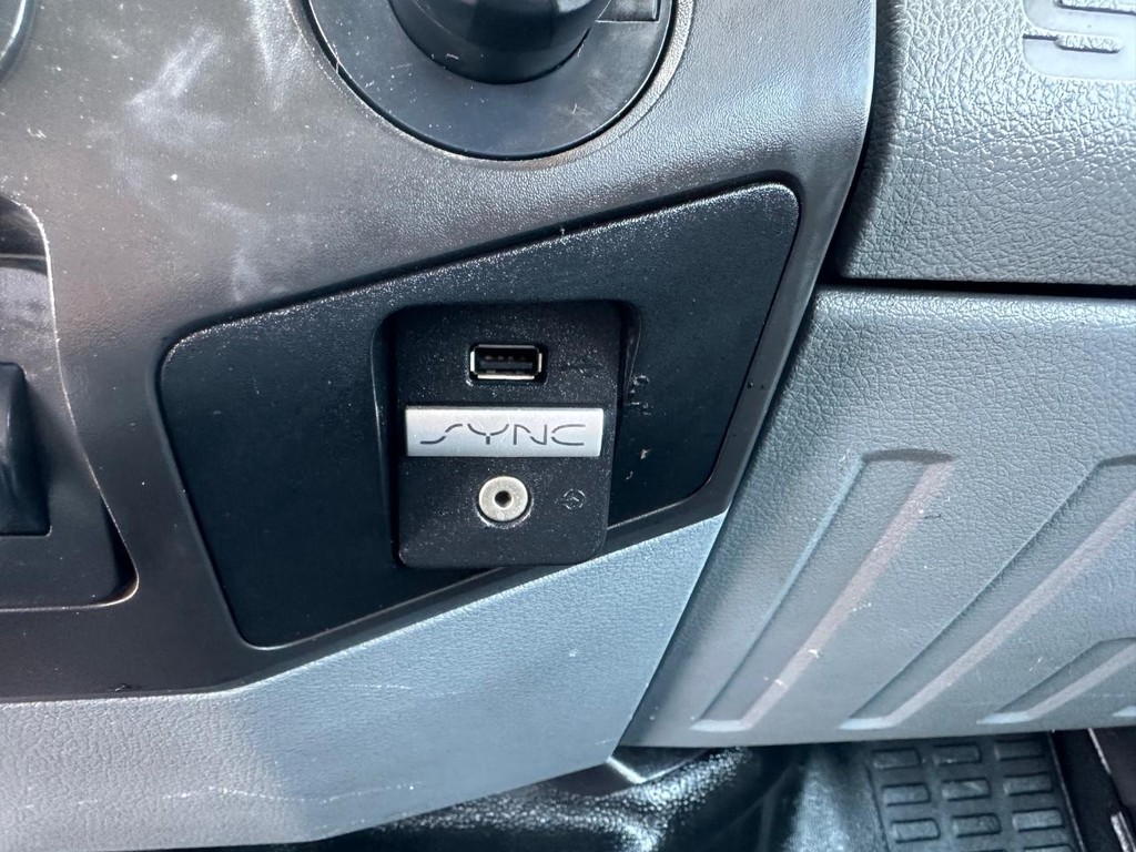 2016 Ford F-650 Crew Cab photo 33