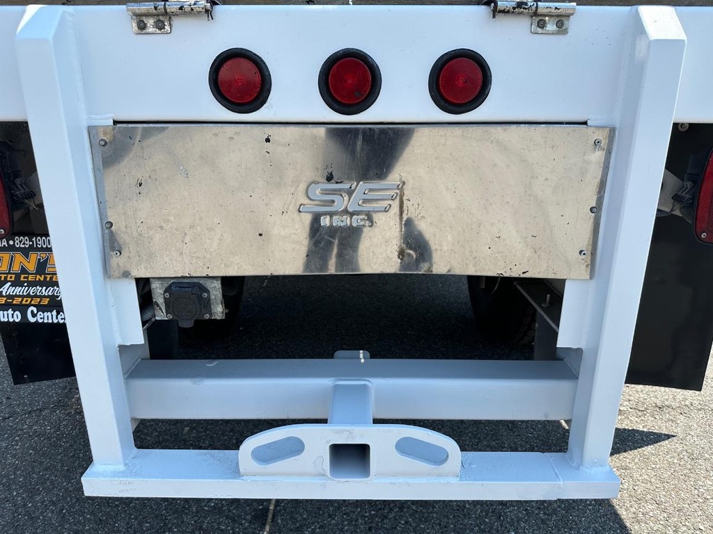 2016 Ford F-650 Crew Cab photo 38