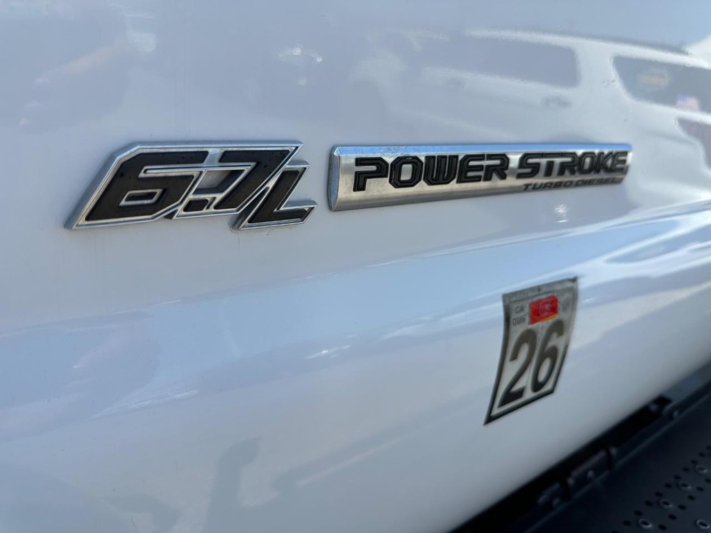 2016 Ford F-650 Crew Cab photo 40