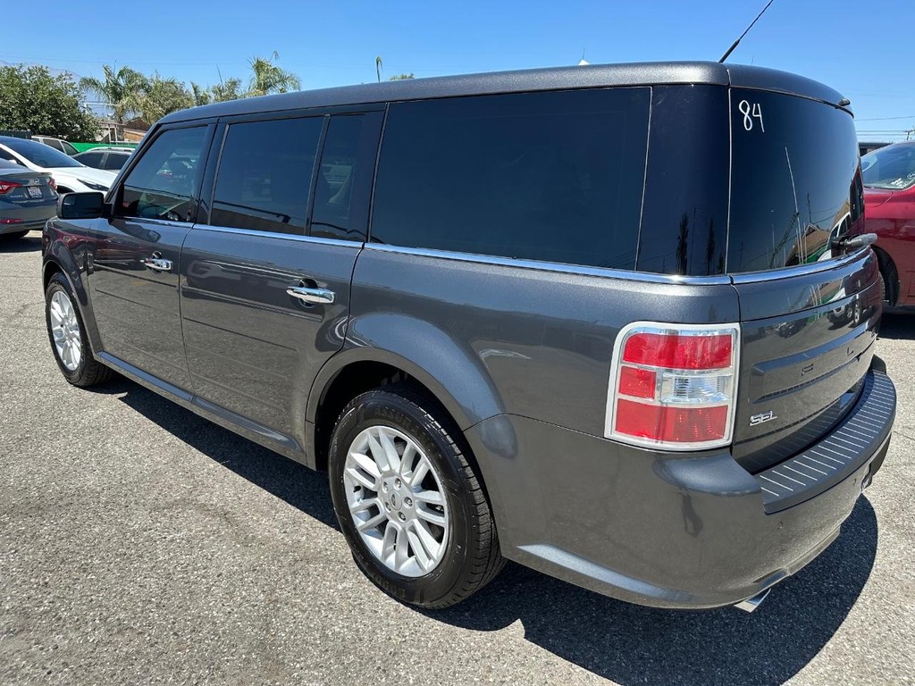 Ford Flex Vehicle Full-screen Gallery Image 09