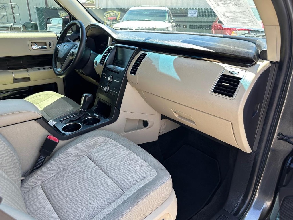 Ford Flex Vehicle Full-screen Gallery Image 20