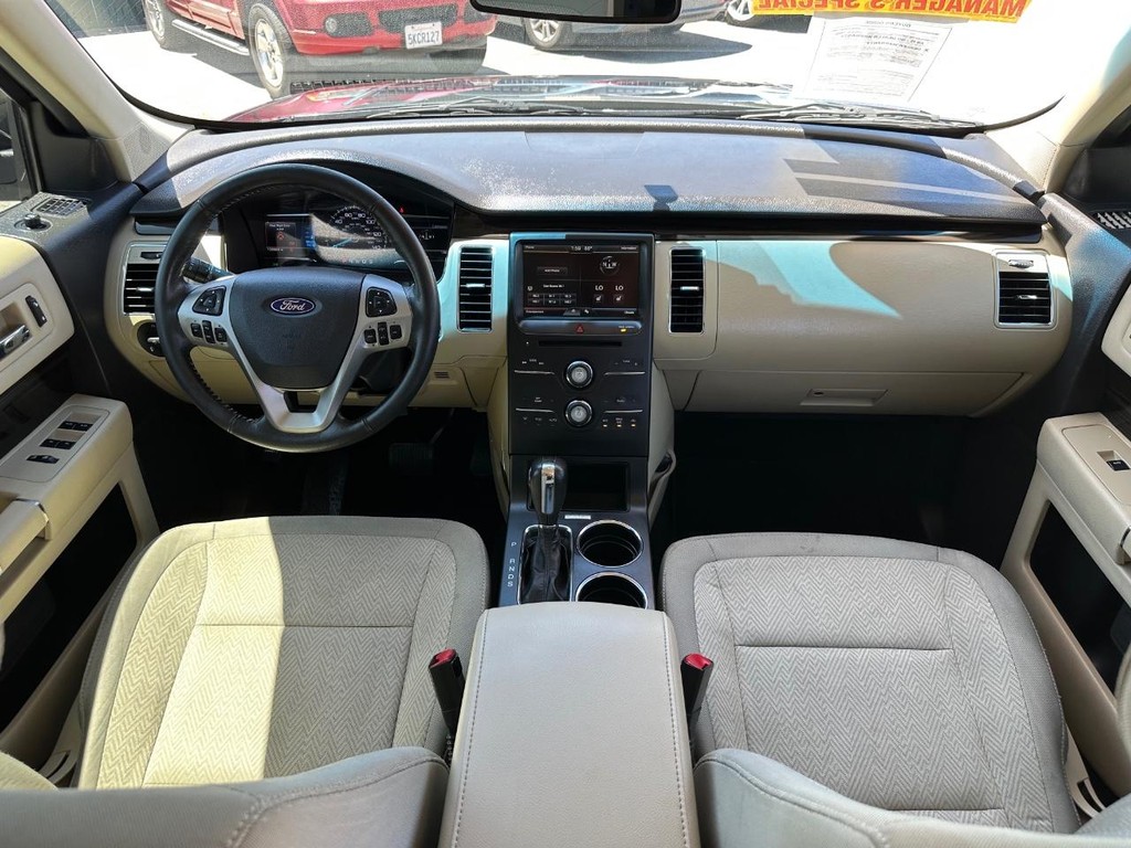 Ford Flex Vehicle Full-screen Gallery Image 23