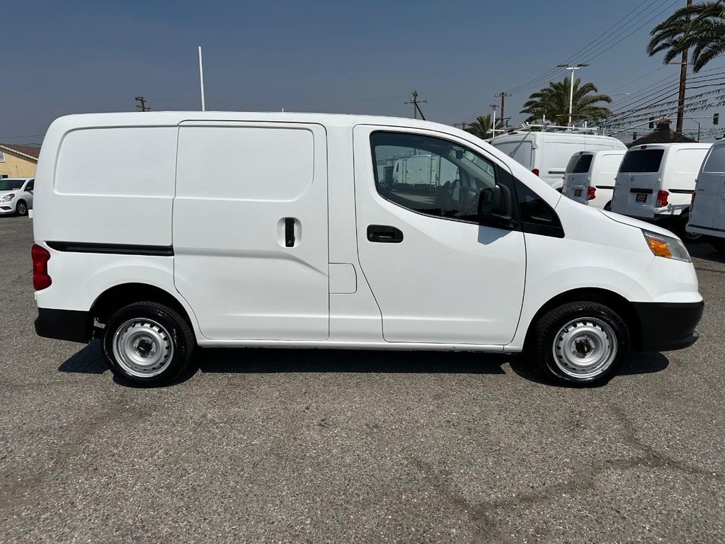 Chevrolet City Express Vehicle Full-screen Gallery Image 06