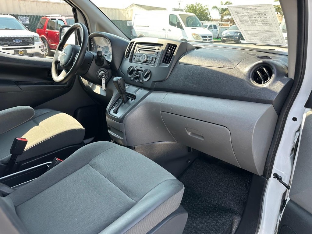 Chevrolet City Express Vehicle Full-screen Gallery Image 28