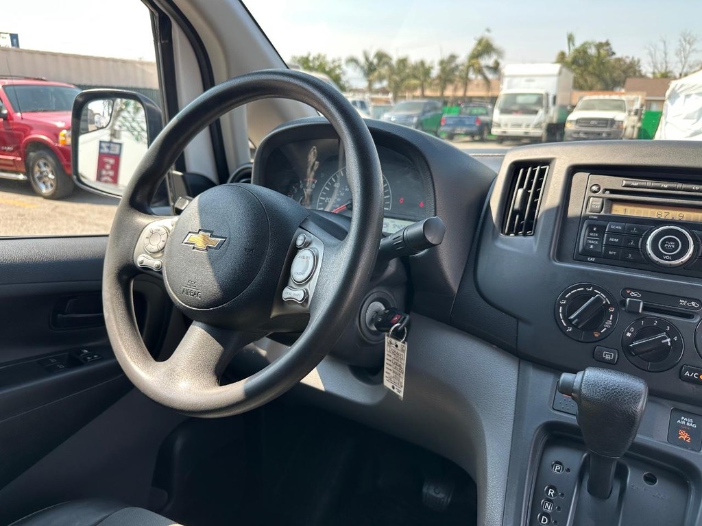 Chevrolet City Express Vehicle Full-screen Gallery Image 31