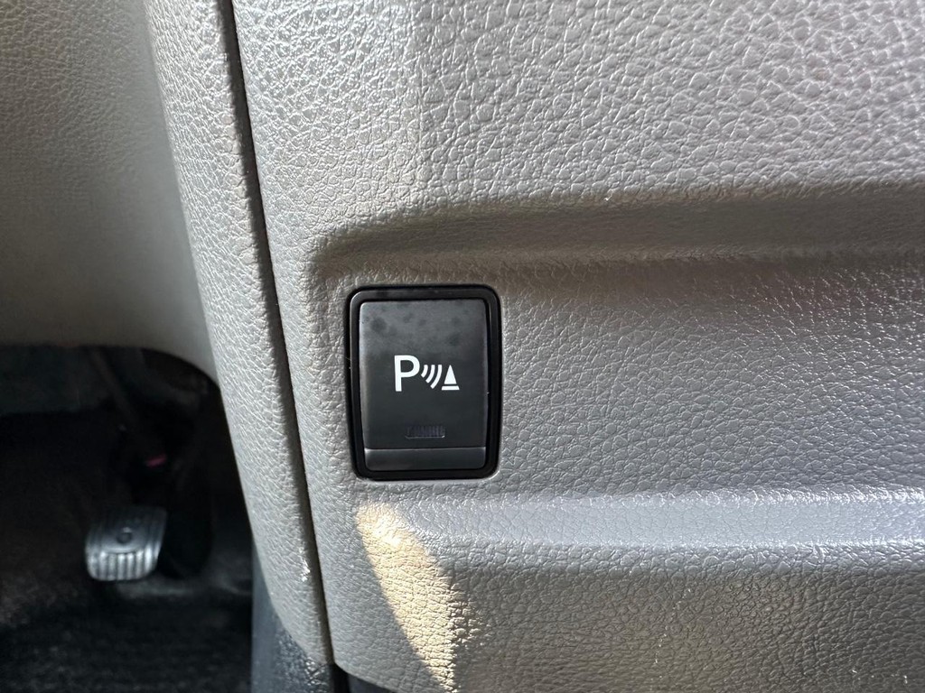 Chevrolet City Express Vehicle Full-screen Gallery Image 37