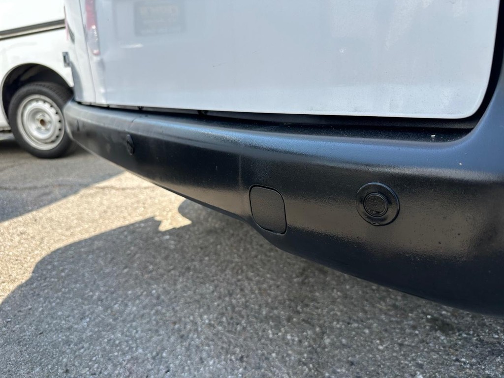 Chevrolet City Express Vehicle Full-screen Gallery Image 38