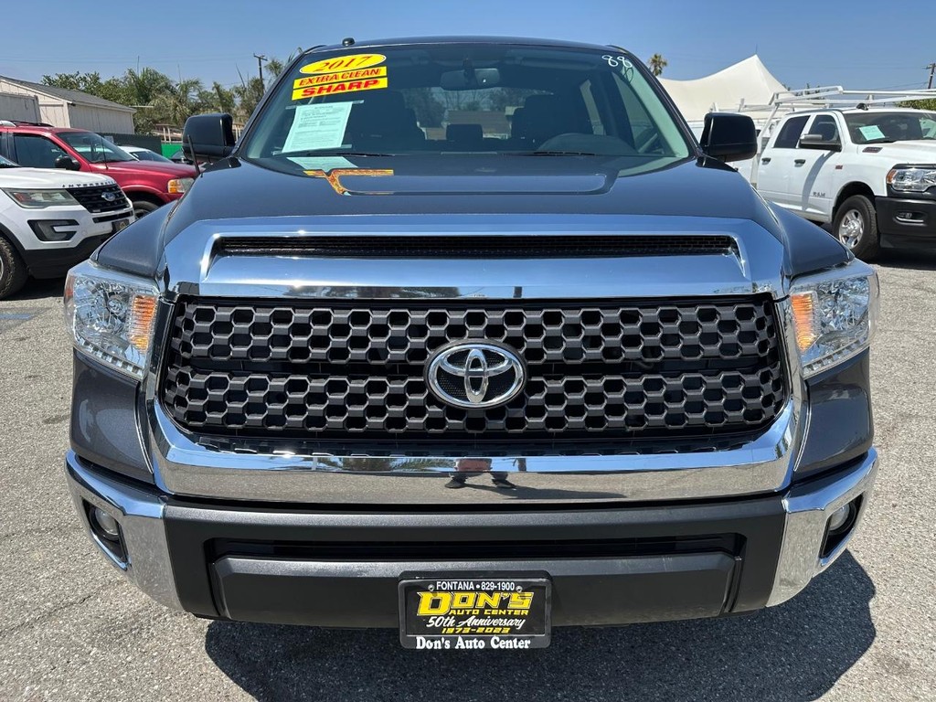 2017 Toyota Tundra SR5 CrewMax photo 15