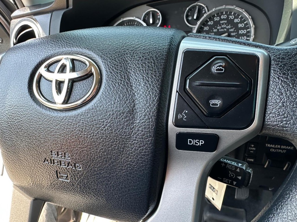 2017 Toyota Tundra SR5 CrewMax photo 37
