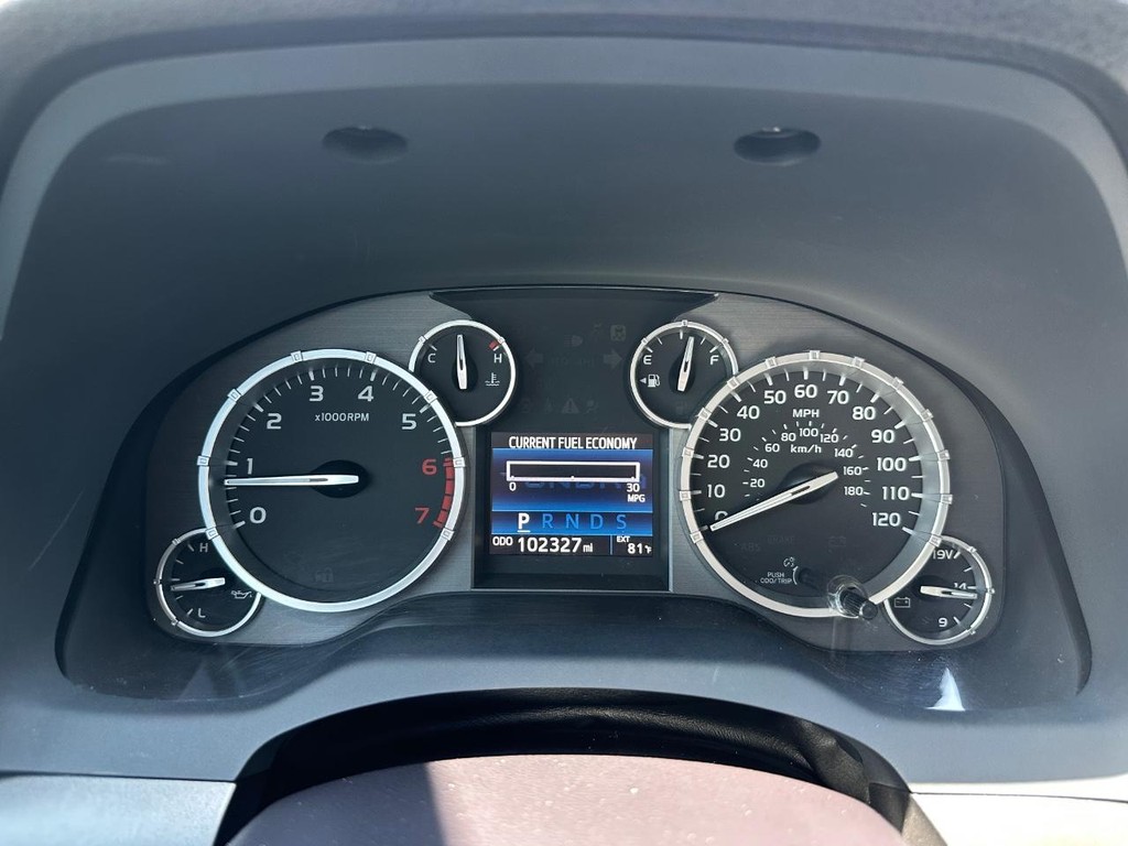 2017 Toyota Tundra SR5 CrewMax photo 39