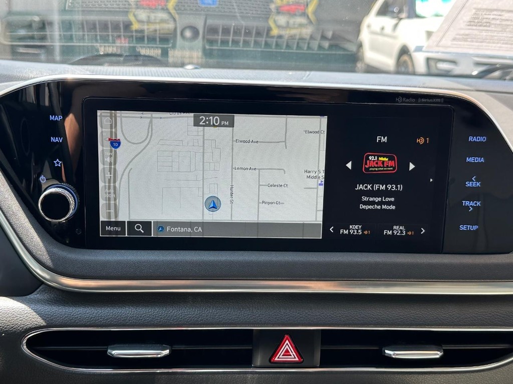 2023 Hyundai Sonata SEL photo 3
