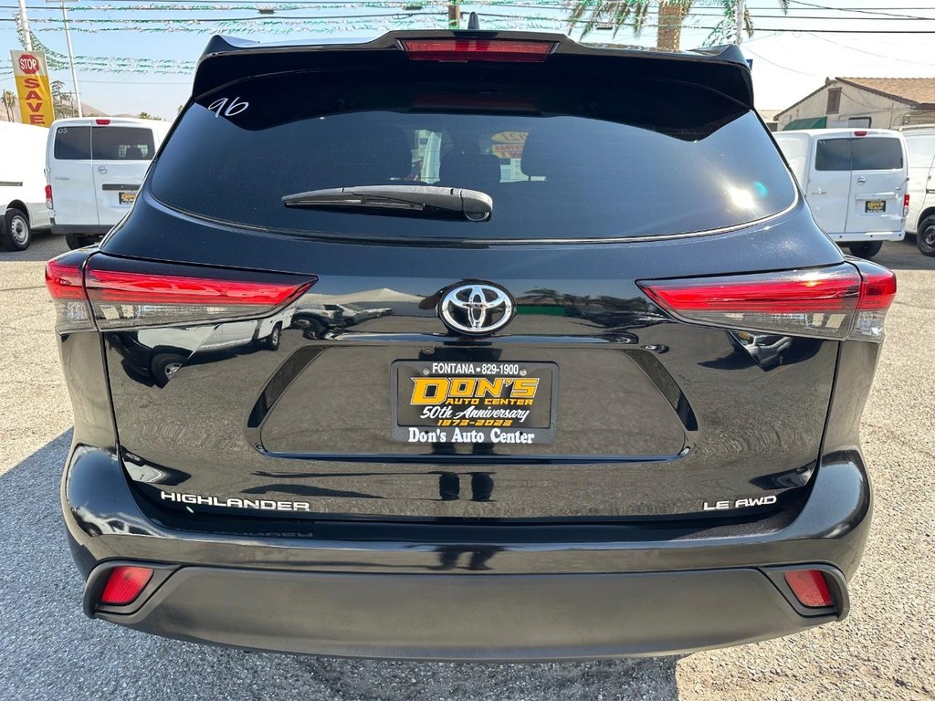 Toyota Highlander Vehicle Full-screen Gallery Image 08