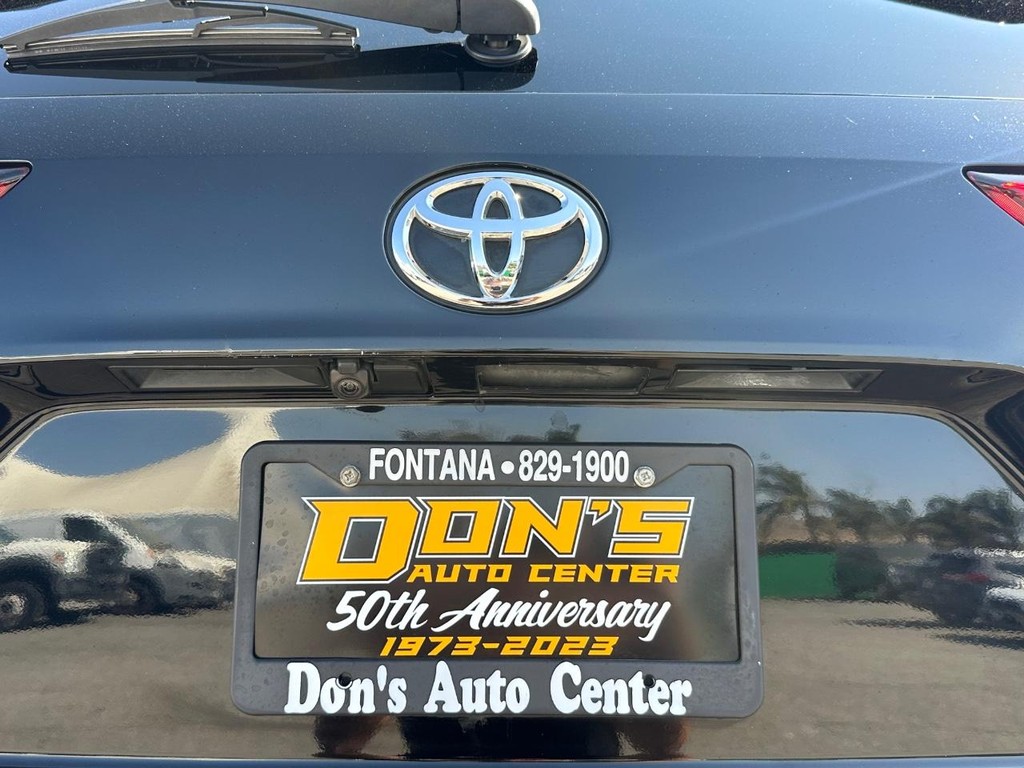 Toyota Highlander Vehicle Full-screen Gallery Image 48