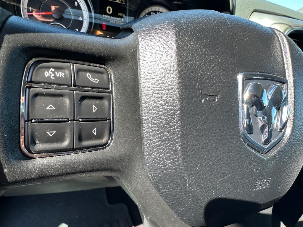 Ram 1500 Vehicle Full-screen Gallery Image 37