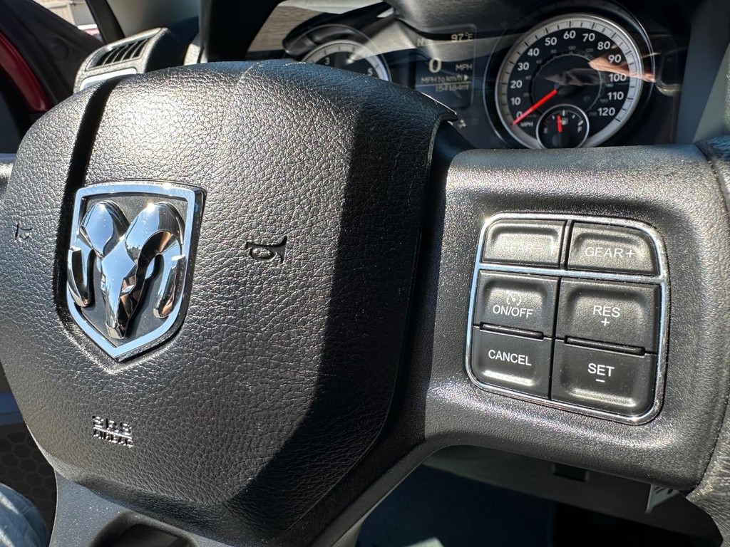 Ram 1500 Vehicle Full-screen Gallery Image 38