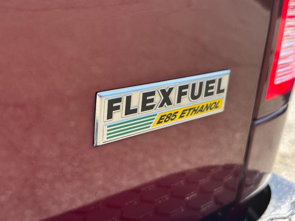 Ram 1500 Vehicle Full-screen Gallery Image 46