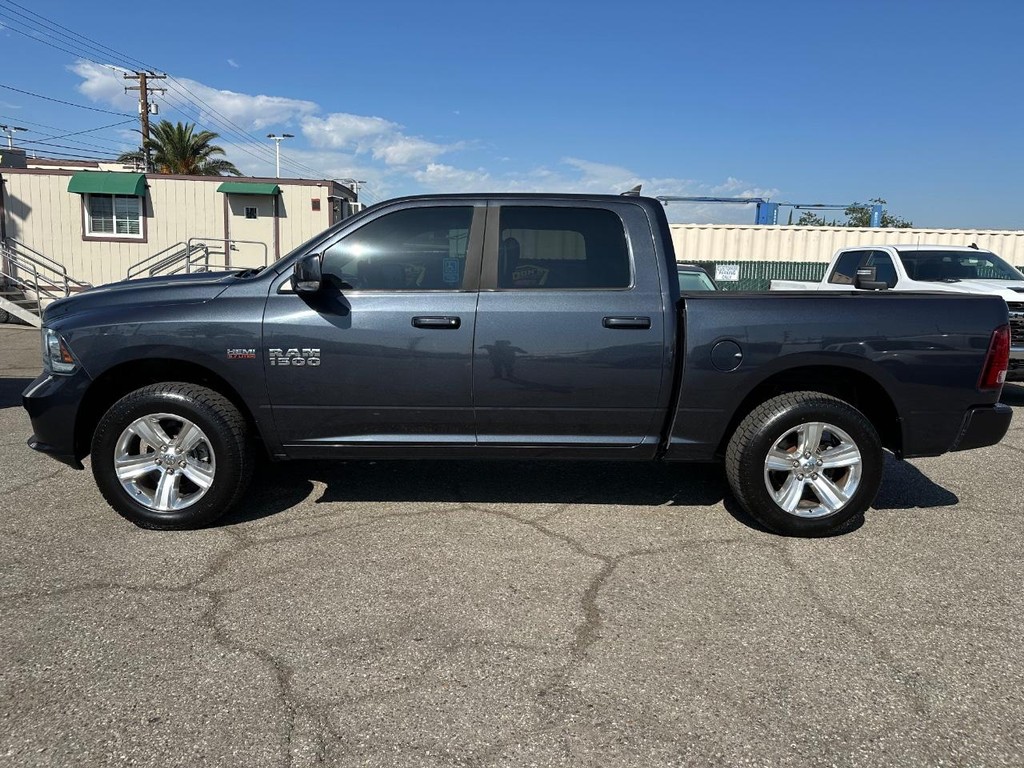 2016 Ram 1500 Sport photo 12