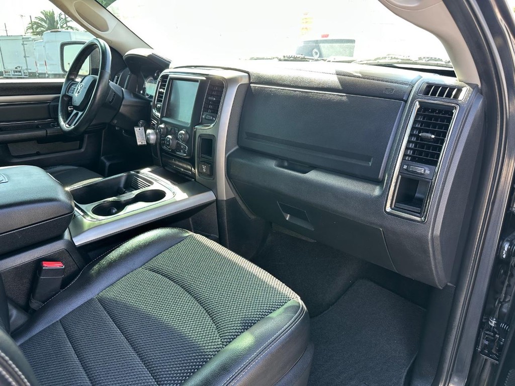 2016 Ram 1500 Sport photo 20