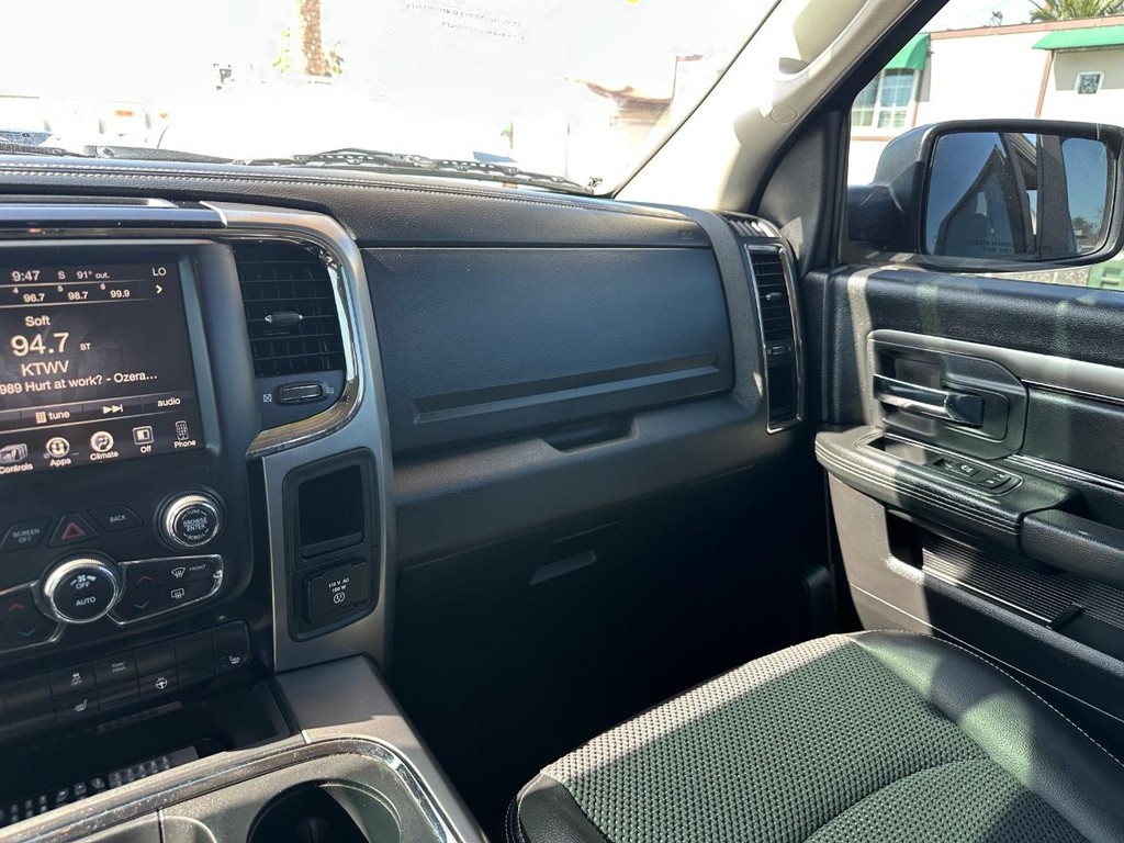 2016 Ram 1500 Sport photo 26