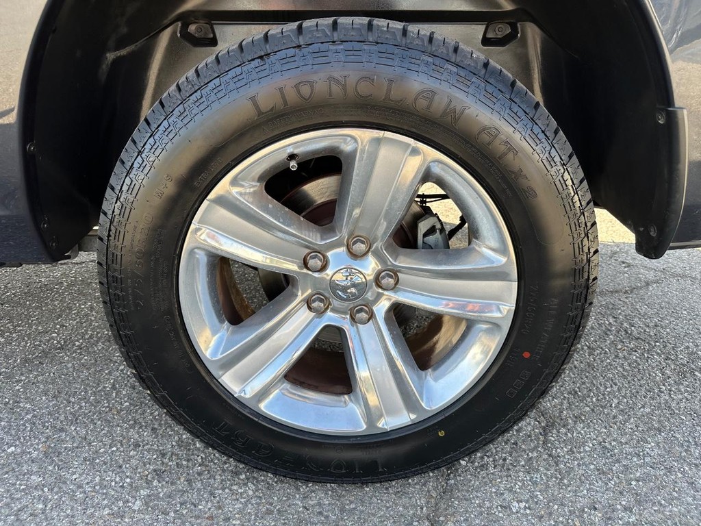 2016 Ram 1500 Sport photo 4