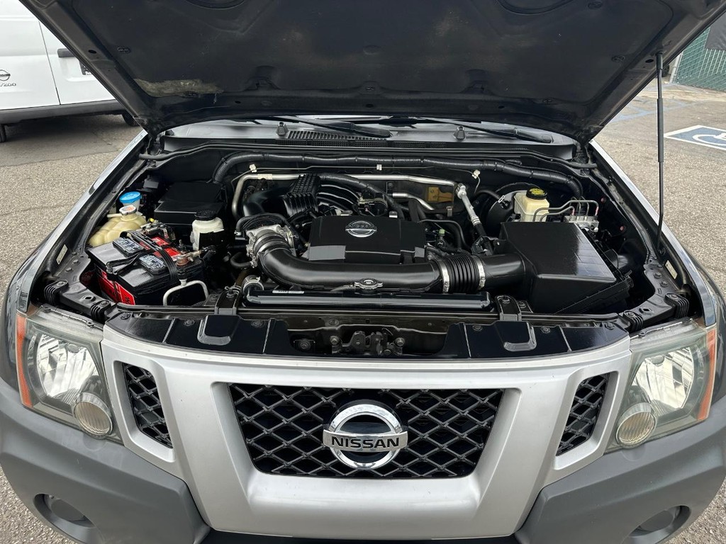 Nissan Xterra Vehicle Full-screen Gallery Image 37