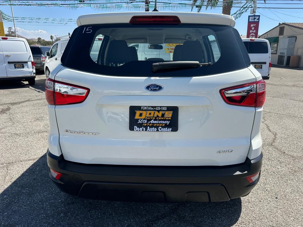 Ford EcoSport Vehicle Full-screen Gallery Image 08