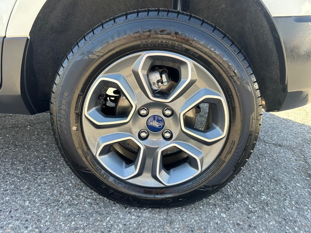 2022 Ford EcoSport S photo 4